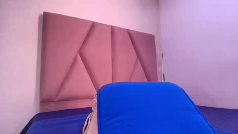 Snapshot of lay_madison chatting on September 23, 7:17 pm Lay Madison online show from September 23, 7:17 pm