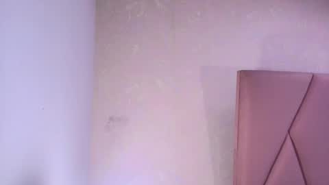 Snapshot of lay_madison chatting on October 6, 7:11 pm Lay Madison online show from October 6, 7:11 pm