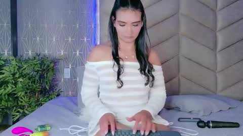 laya online show from February 25, 4:55 am