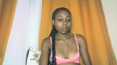 Snapshot of layannek chatting on November 2, 7:16 pm layannek online show from November 2, 7:16 pm