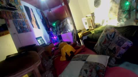 Snapshot of laye19 chatting on January 23, 9:07 pm Laye19 online show from January 23, 9:07 pm