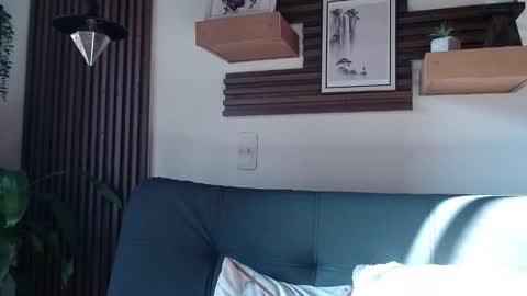 Layla online show from November 16, 8:47 pm