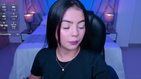 Layla Breezee online show from June 13, 11:19 am