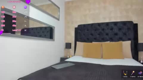 Snapshot of layla_mackenzie01 chatting on February 21, 4:46 am Layla Mackenzie online show from February 21, 4:46 am