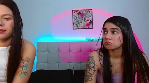 Lia and Rachel online show from February 4, 1:44 am