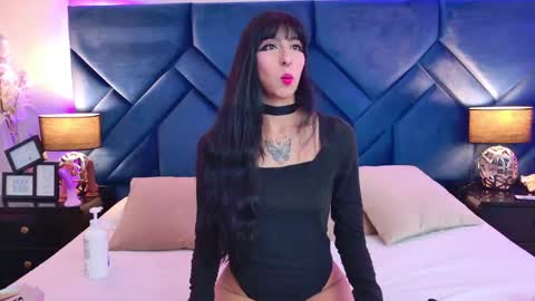 Lau online show from April 27, 4:38 pm
