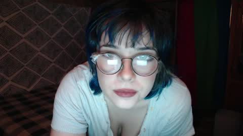 laylajewel online show from March 29, 3:39 am