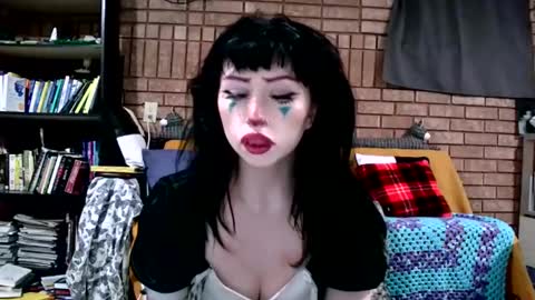 Layla Kills online show from January 23, 6:06 am