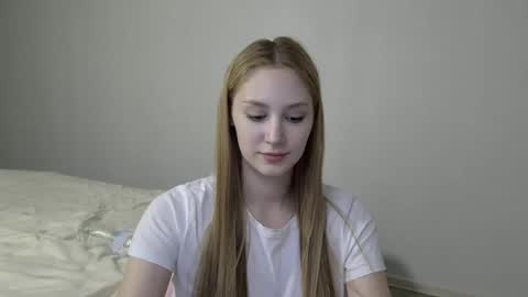 LaylaPretty001 online show from December 3, 11:11 am