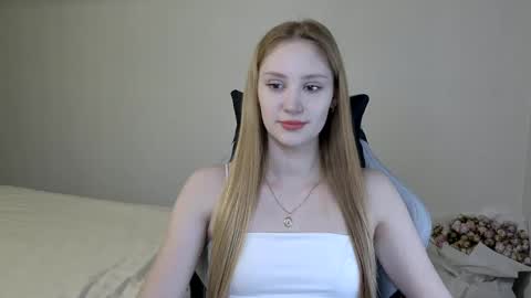 LaylaPretty001 online show from February 19, 5:38 am