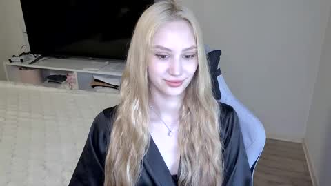Snapshot of laylapretty001 chatting on May 29, 5:05 am LaylaPretty001 online show from May 29, 5:05 am