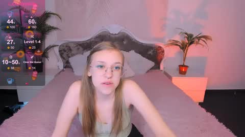 Snapshot of layriantavee chatting on December 27, 6:57 am layriantavee online show from December 27, 6:57 am