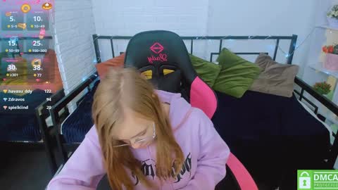 Snapshot of layriantavee chatting on January 16, 1:04 pm layriantavee online show from January 16, 1:04 pm