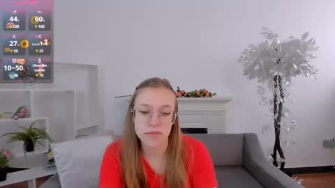 Snapshot of layriantavee chatting on March 9, 7:12 am layriantavee online show from March 9, 7:12 am