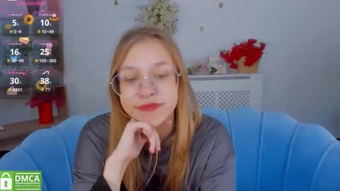 Snapshot of layriantavee chatting on September 27, 7:02 am layriantavee online show from September 27, 7:02 am