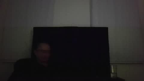 Snapshot of lazy_bad_boy chatting on June 12, 1:15 am lazy_bad_boy online show from June 12, 1:15 am