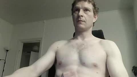 Snapshot of lboogie42 chatting on March 31, 6:52 pm lboogie42 online show from March 31, 6:52 pm