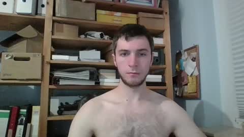 Snapshot of le_fe chatting on December 27, 6:53 pm le_fe online show from December 27, 6:53 pm