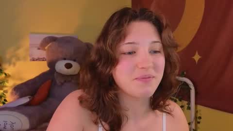 Lea online show from March 6, 7:54 pm