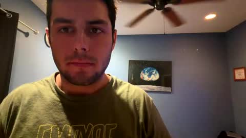 Snapshot of leaderzac chatting on June 19, 6:18 am leaderzac online show from June 19, 6:18 am