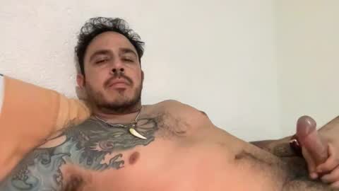 leafar_volkov online show from November 4, 6:23 am