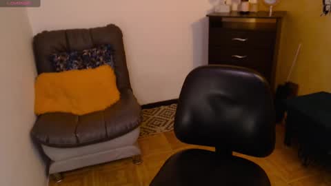 Snapshot of leah_666 chatting on February 26, 2:57 pm leah 666 online show from February 26, 2:57 pm