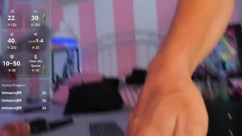 Snapshot of leah_evans3 chatting on January 19, 10:17 pm ---Leah-- online show from January 19, 10:17 pm