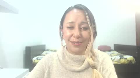 leah_susman online show from March 6, 3:47 am