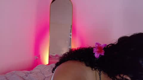 LEAH ANGEL online show from May 11, 2:45 pm