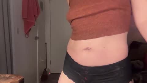 Leah Sparkles online show from March 12, 2:39 am