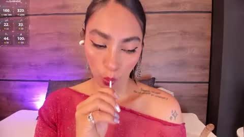 Snapshot of leamonroe__ chatting on June 17, 4:52 pm Hey Im Lea online show from June 17, 4:52 pm