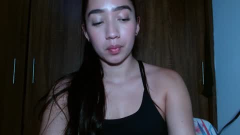 Snapshot of leanaalhub chatting on December 7, 4:53 am leanaalhub online show from December 7, 4:53 am