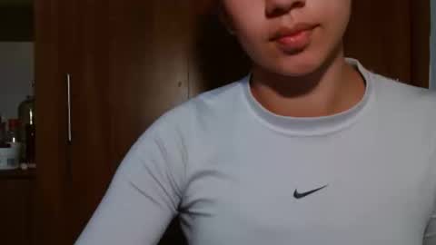 leanaalhub online show from March 18, 9:07 pm