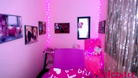 Leandra online show from December 31, 1:08 pm