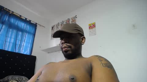 Snapshot of leandrohurtado69 chatting on May 11, 6:38 pm Latino hot online show from May 11, 6:38 pm