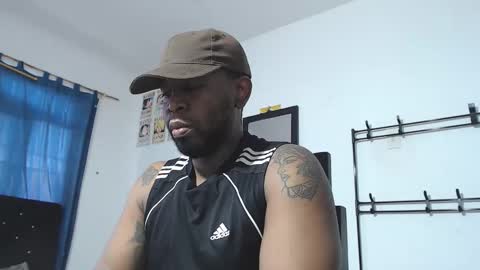 Snapshot of leandrohurtado69 chatting on May 24, 9:42 pm Latino hot online show from May 24, 9:42 pm