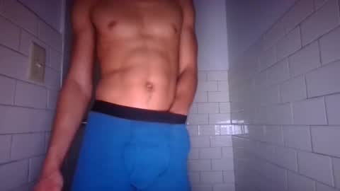 leanlance27 online show from November 18, 9:25 am