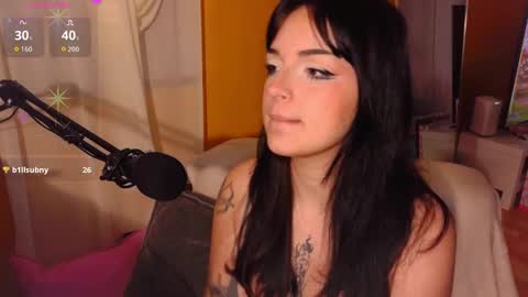 Lea Ray Pie online show from November 14, 9:24 pm