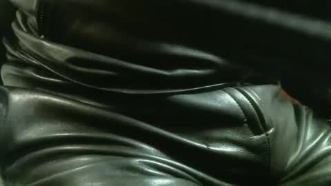 Leathermotocross online show from November 21, 7:12 pm