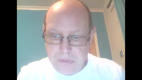 leatherpants68 online show from June 9, 9:37 pm