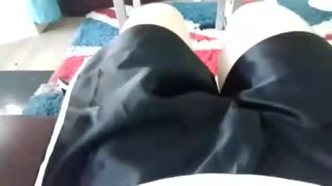 leatherpants68 online show from June 10, 6:40 pm