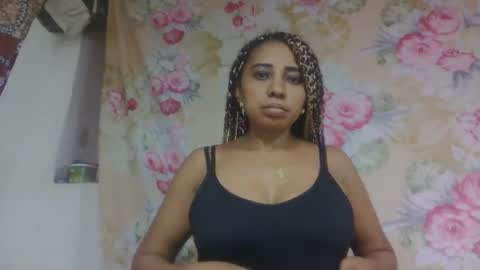 leatiana online show from March 26, 4:29 am