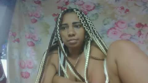 leatiana online show from April 23, 12:29 pm