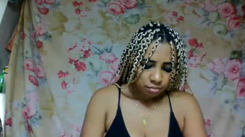 Snapshot of leatianaa chatting on June 6, 9:30 pm leatianaa online show from June 6, 9:30 pm