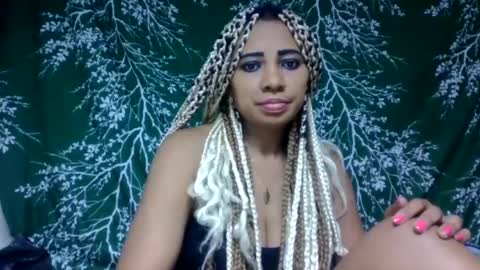 Snapshot of leatianaa chatting on July 6, 6:10 pm leatianaa online show from July 6, 6:10 pm
