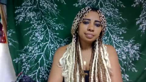 Snapshot of leatianaa chatting on July 10, 5:37 pm leatianaa online show from July 10, 5:37 pm