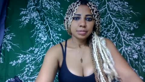 Snapshot of leatianaa chatting on July 14, 11:10 pm leatianaa online show from July 14, 11:10 pm