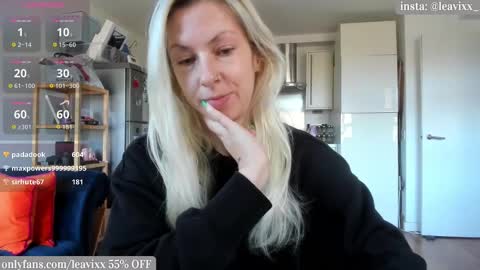 LeaVixx online show from October 30, 9:44 am