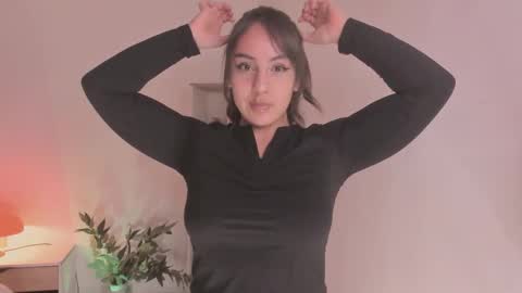 Dani  online show from November 7, 3:17 am