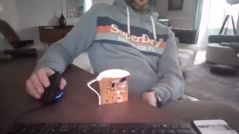Snapshot of lebovski42002 chatting on January 2, 1:30 pm lebovski42002 online show from January 2, 1:30 pm